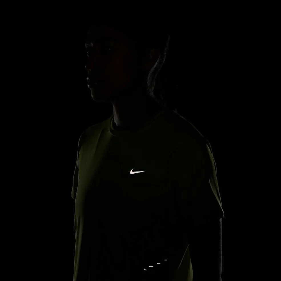 Nike · SWIFT