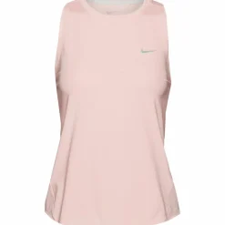 Nike · Swift