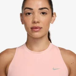 Nike · Swift
