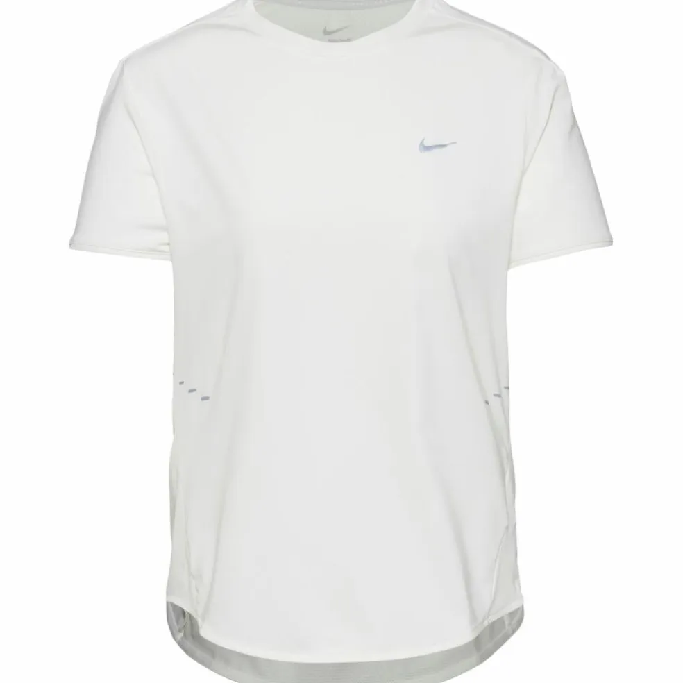 Nike · SWIFT