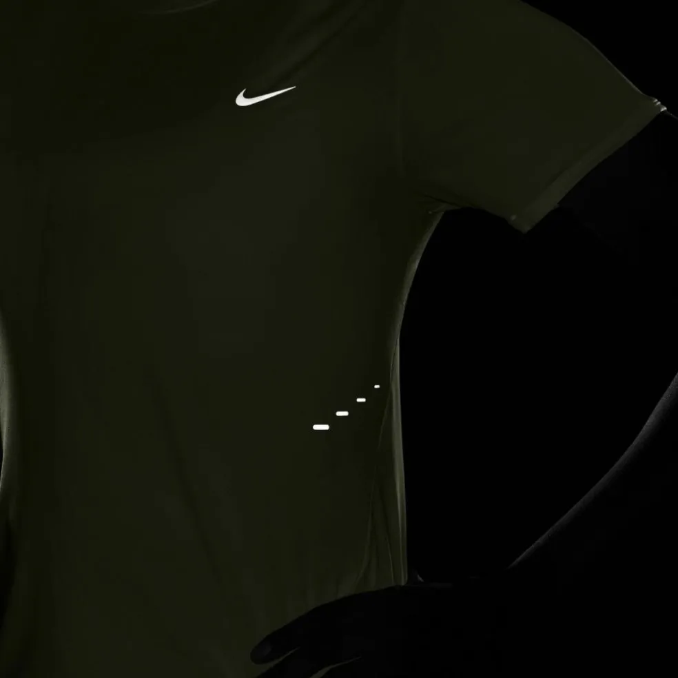 Nike · SWIFT