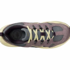 Nike · Tech Hera