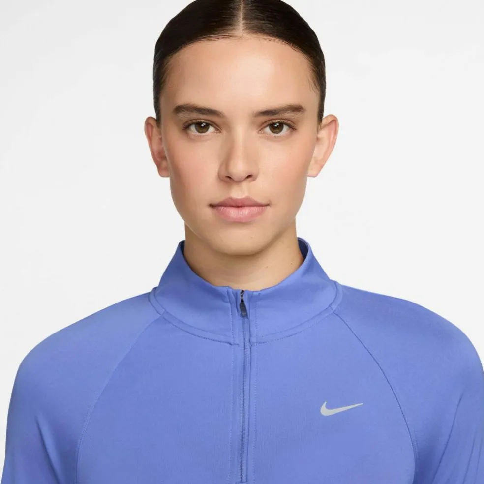 Nike · TEMPO