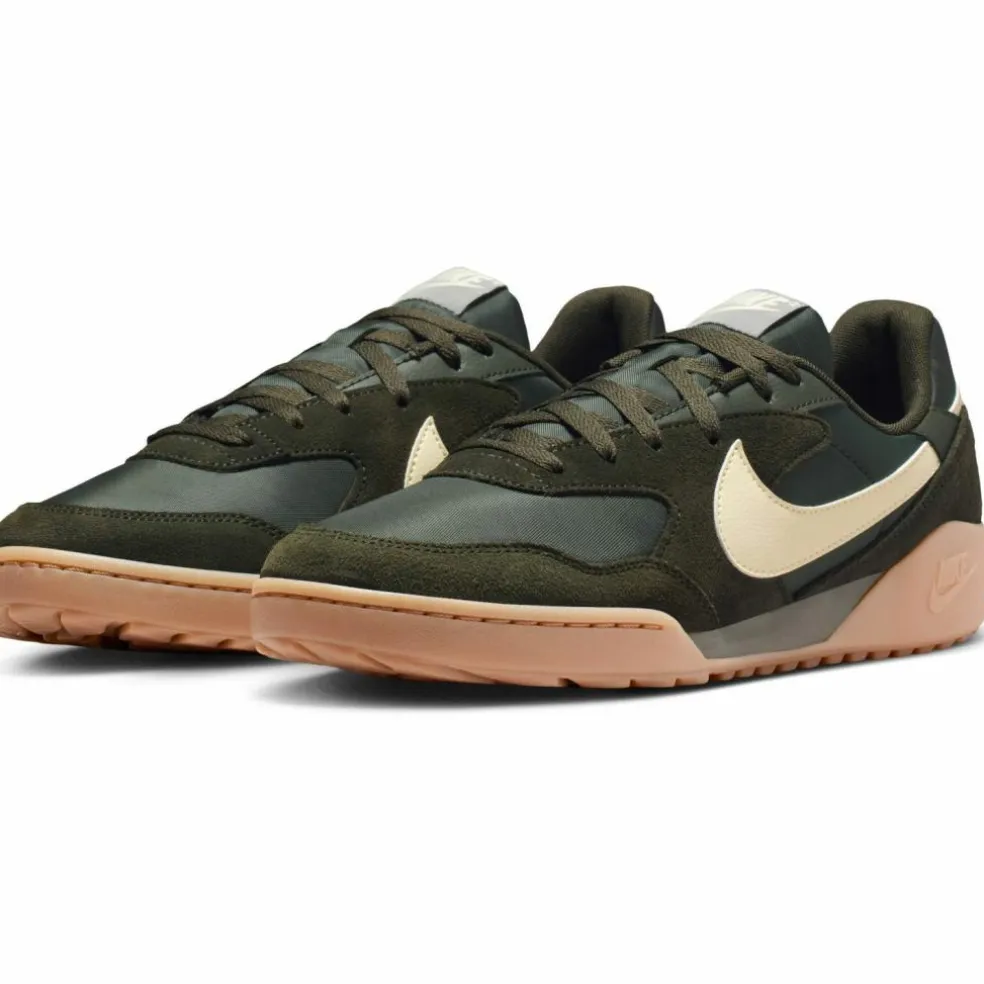 Nike · Terra Manta