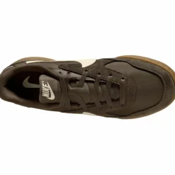 Nike · TERRA MANTA
