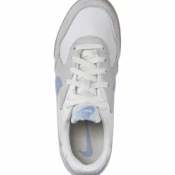 Nike · Terra Manta