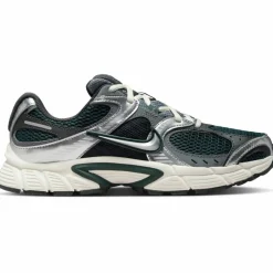 Nike · V5 RNR