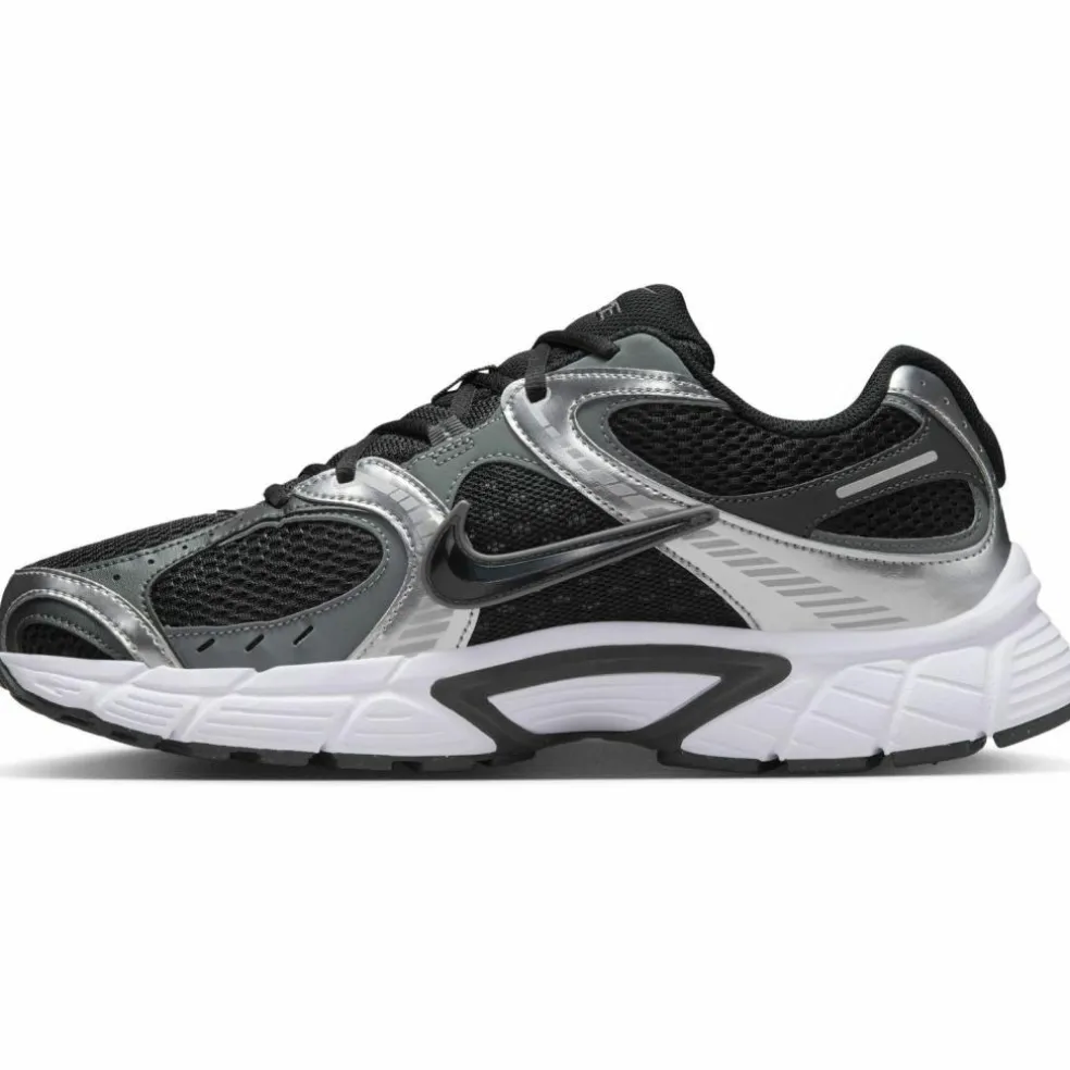Nike · V5 RNR