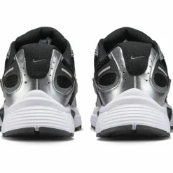 Nike · V5 RNR