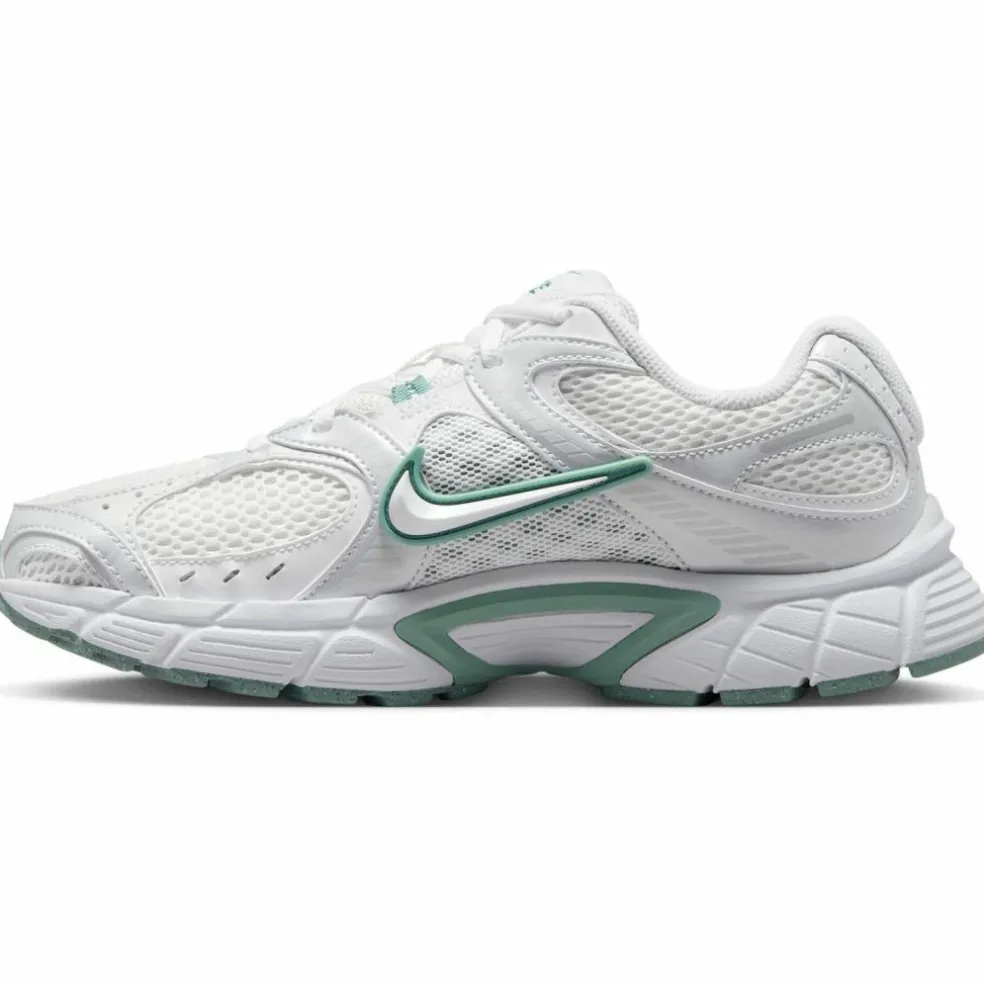 Nike · V5 RNR