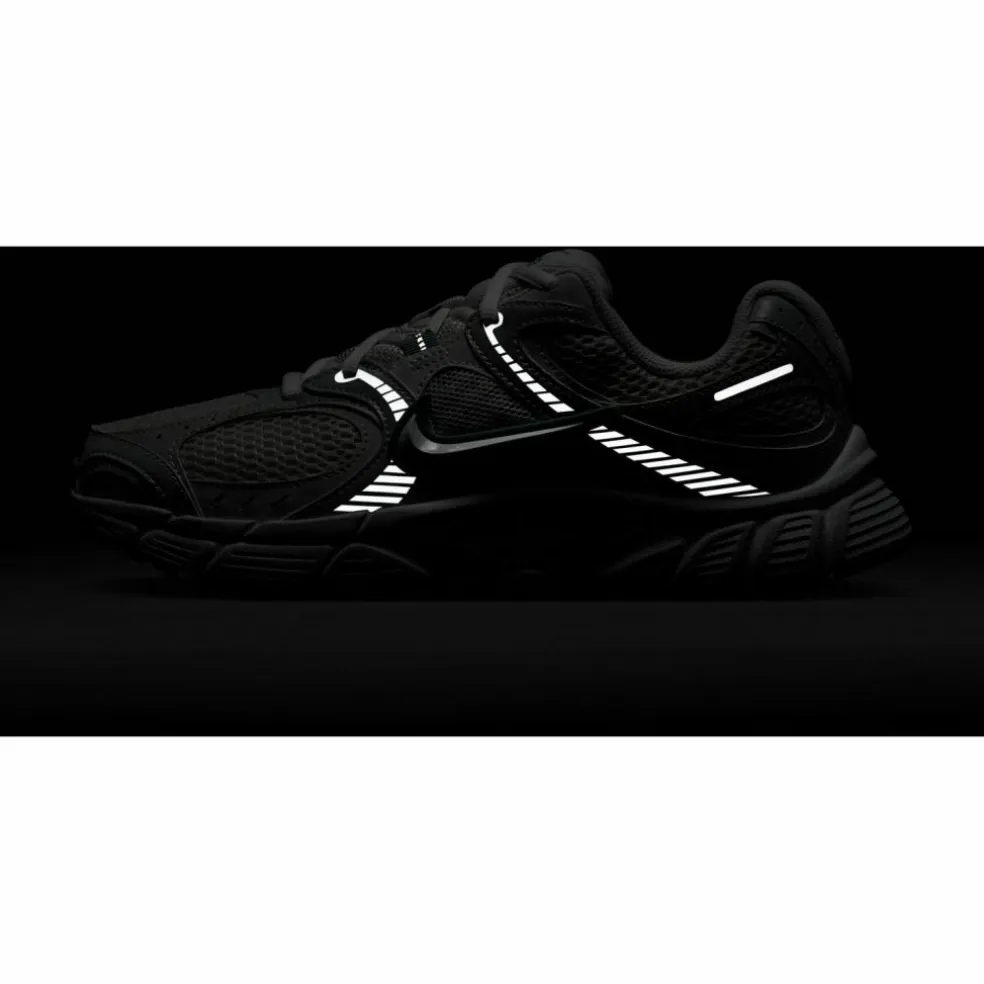 Nike · V5 RNR