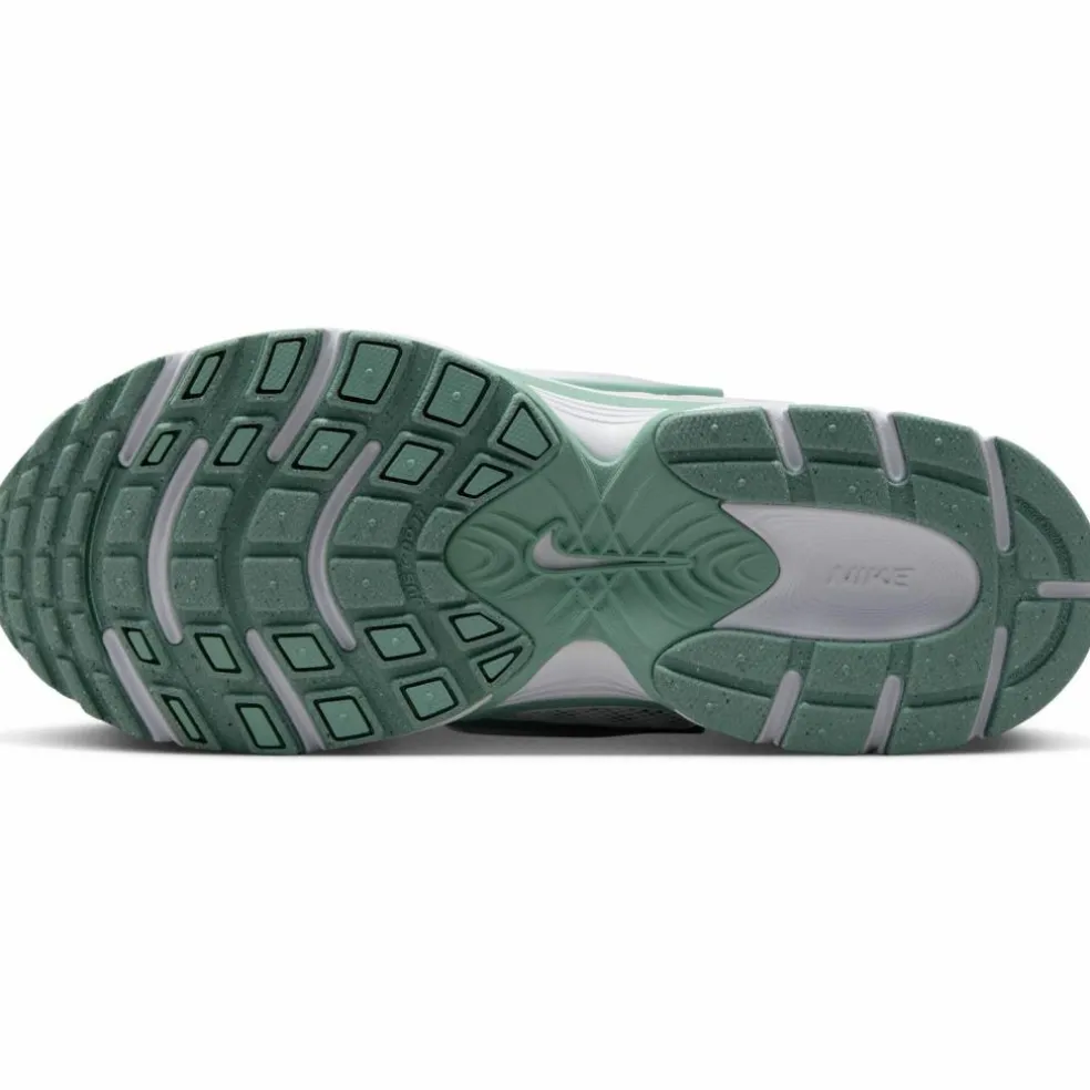 Nike · V5 RNR