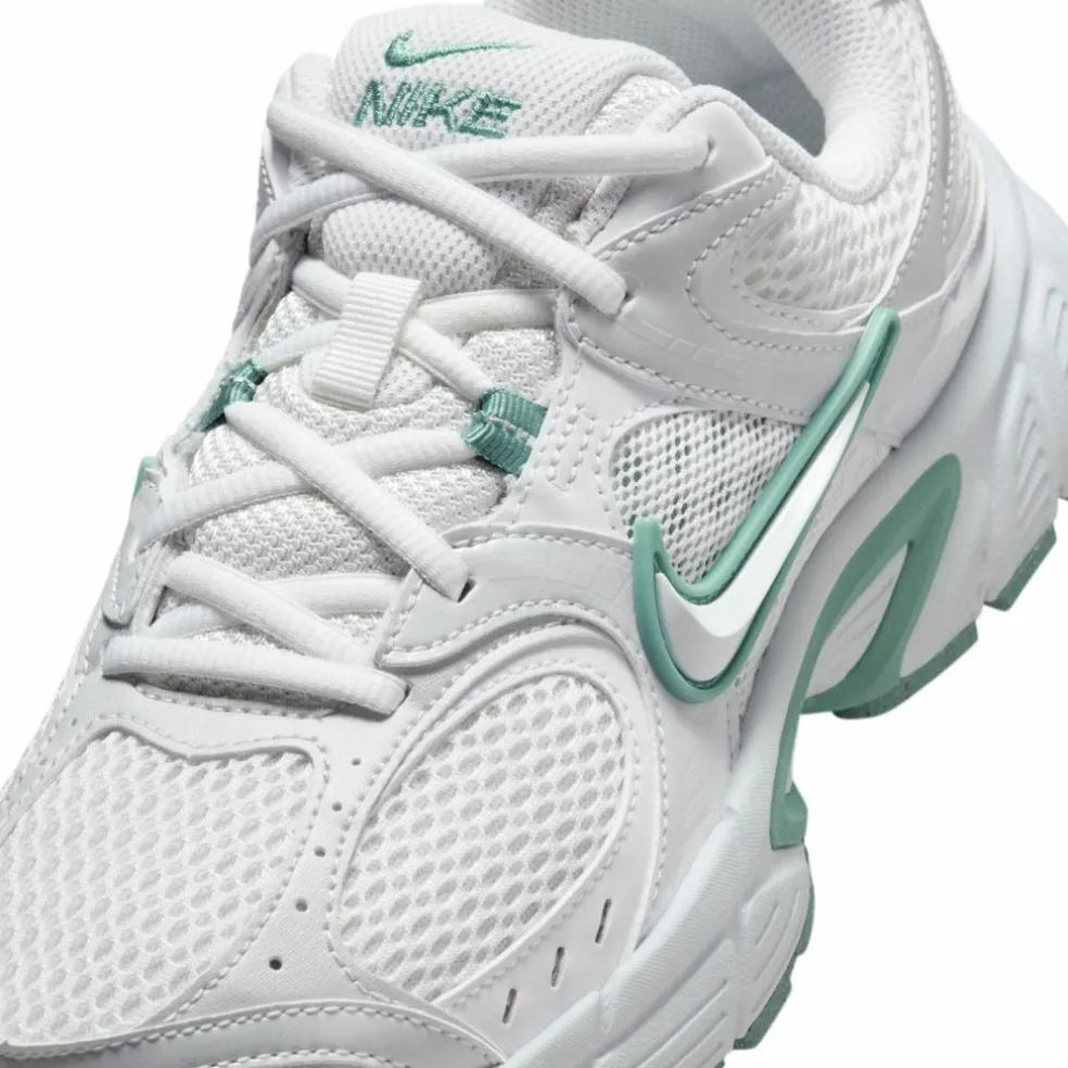 Nike · V5 RNR