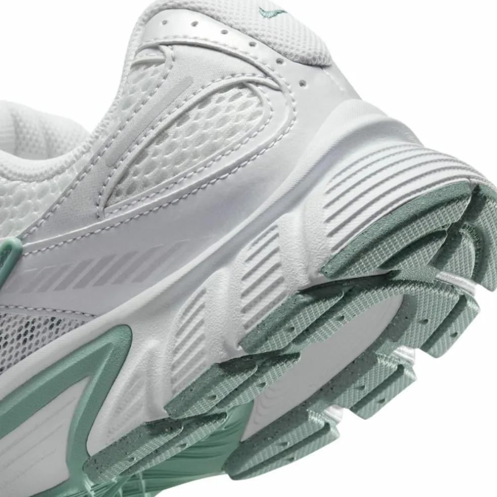 Nike · V5 RNR