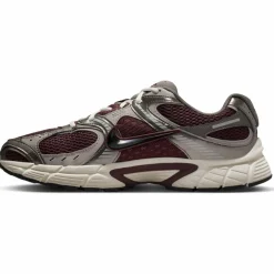 Nike · V5 RNR
