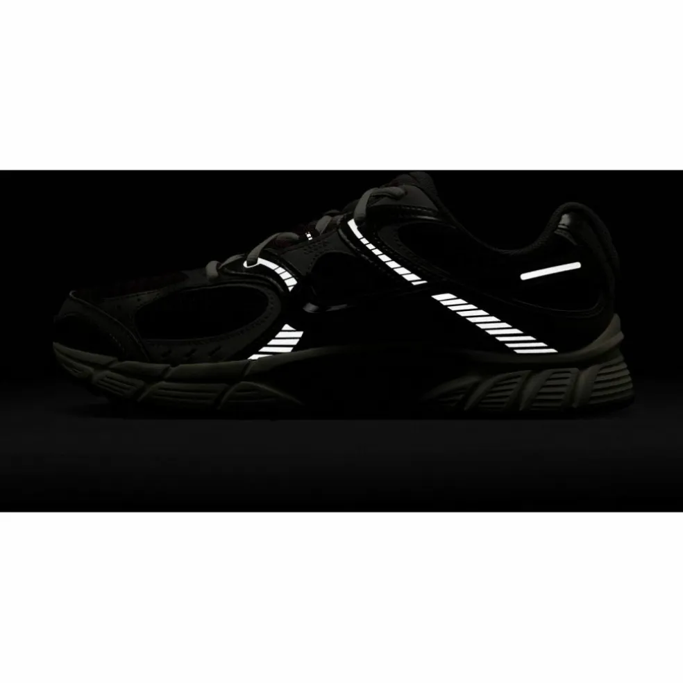 Nike · V5 RNR