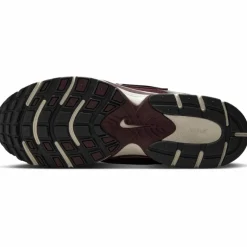 Nike · V5 RNR