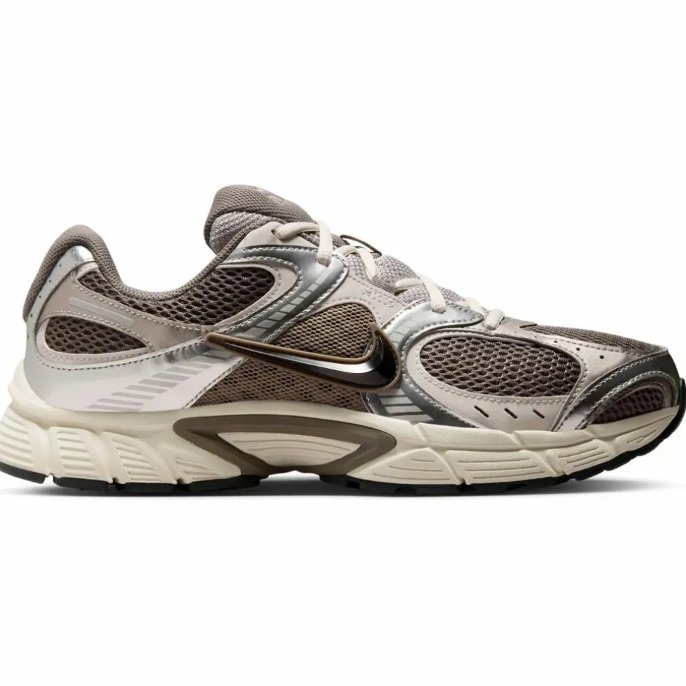 Nike · V5 RNR