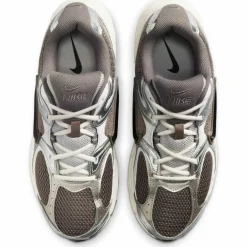 Nike · V5 RNR