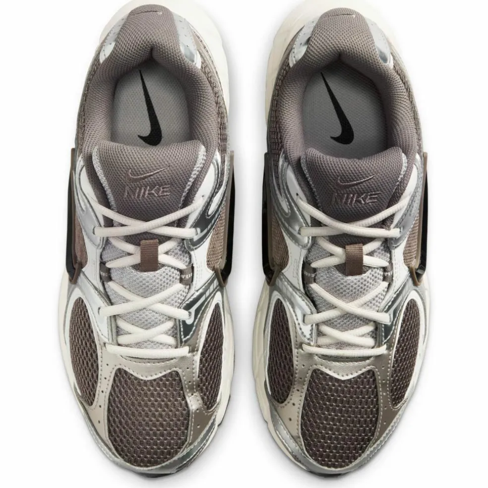 Nike · V5 RNR