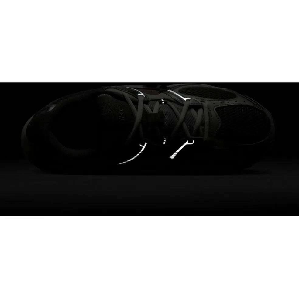 Nike · V5 RNR