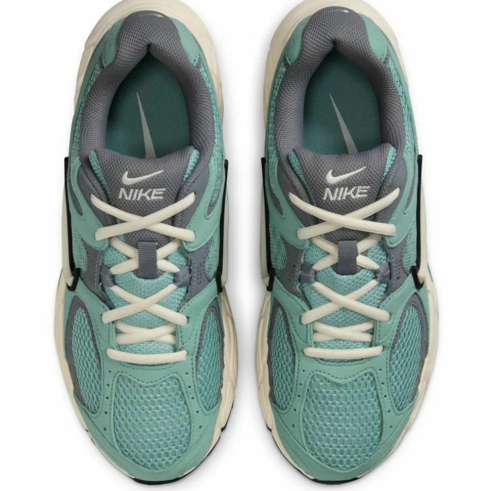 Nike · V5 RNR