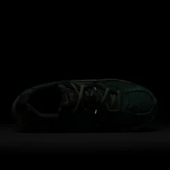 Nike · V5 RNR