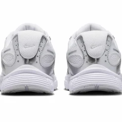Nike · V5 RNR GS