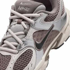 Nike · V5 RNR GS