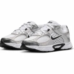 Nike · V5 RNR GS