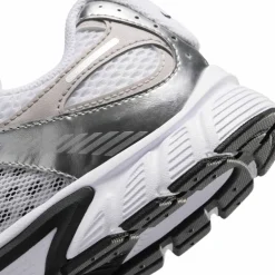 Nike · V5 RNR GS