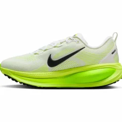 Nike · VOMERO 18