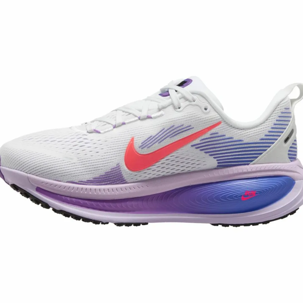 Nike · VOMERO 18