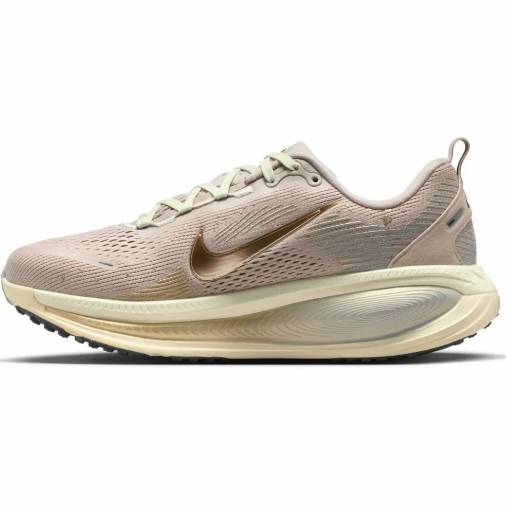 Nike · VOMERO 18 SE