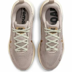 Nike · VOMERO 18 SE