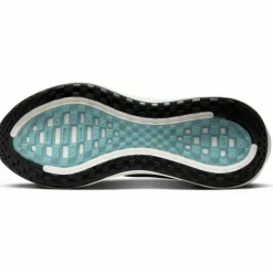 Nike · VOMERO PLUS