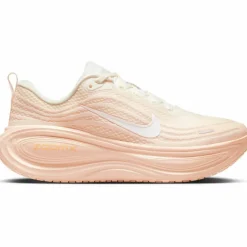 Nike · VOMERO PLUS