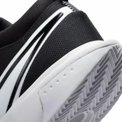 Nike · ZOOM COURT PRO CLY
