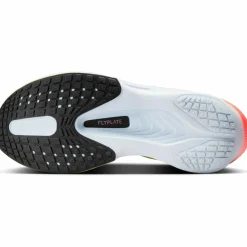 Nike · ZOOM FLY 6