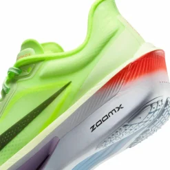 Nike · ZOOM FLY 6