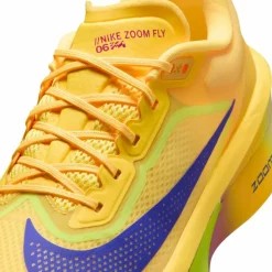 Nike · ZOOM FLY 6