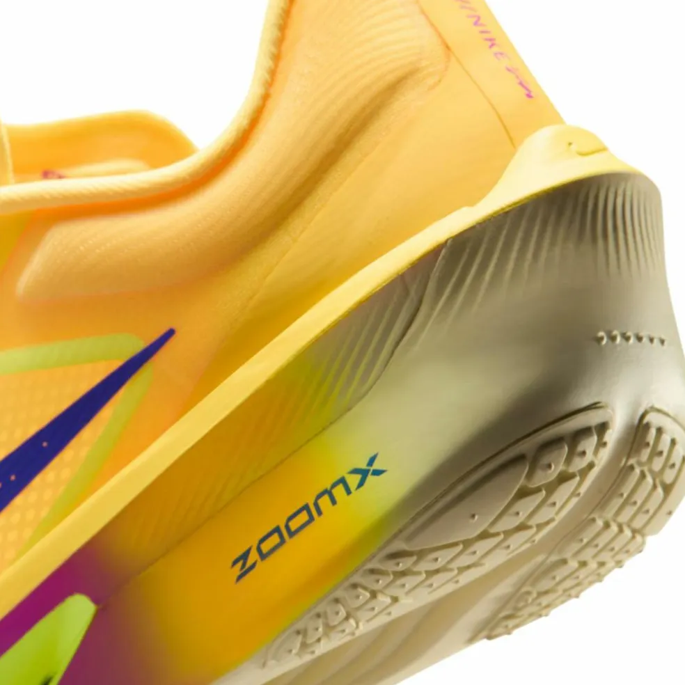 Nike · ZOOM FLY 6