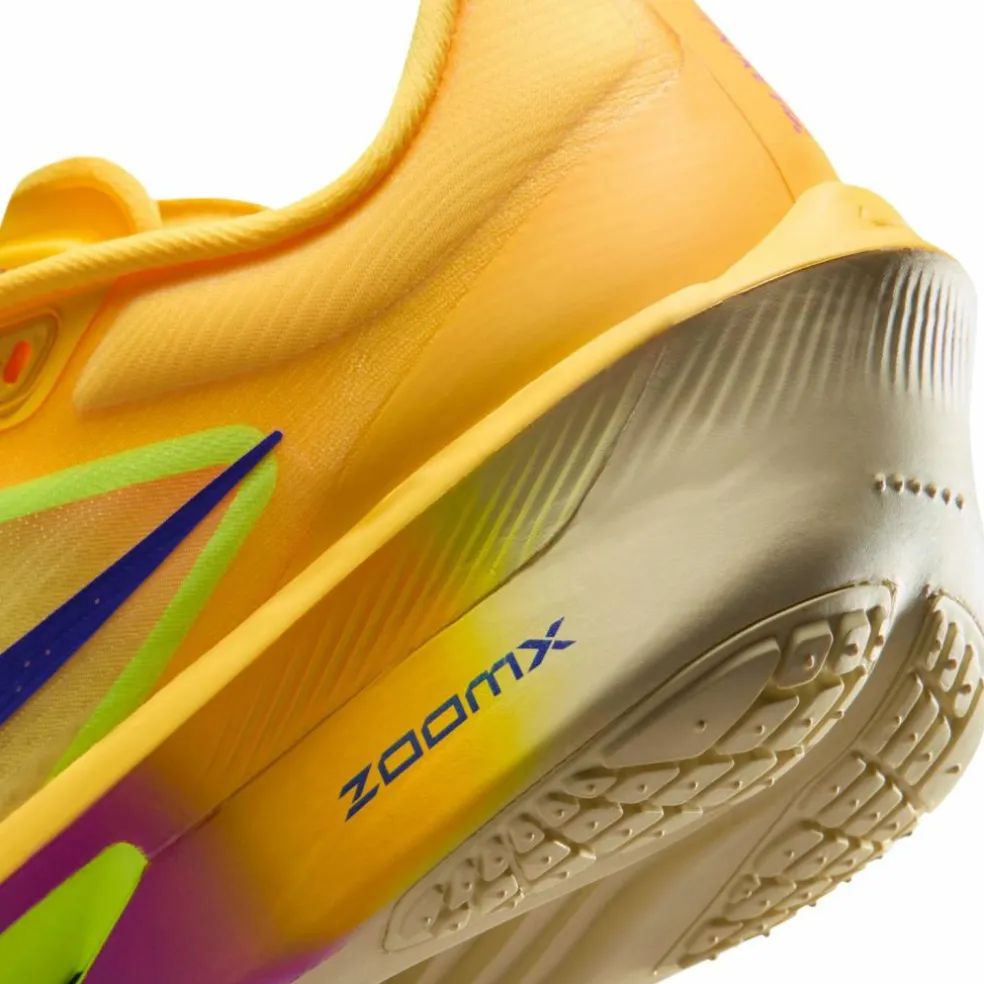Nike · ZOOM FLY 6
