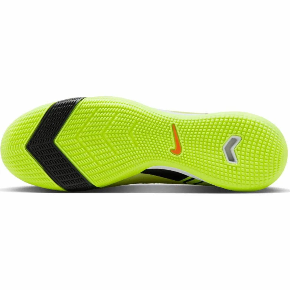 Nike · ZOOM VAPOR 16 ACADEMY IC