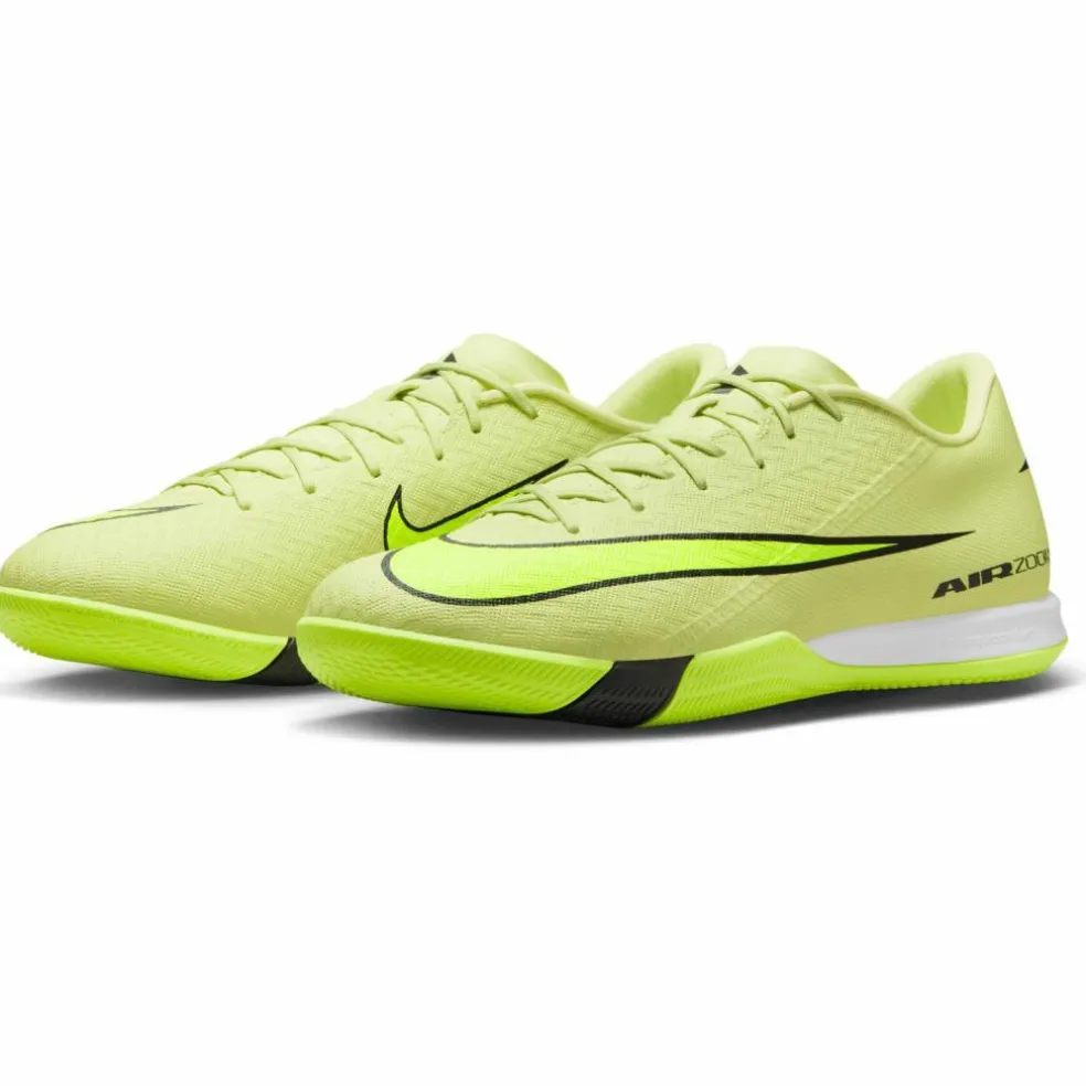 Nike · ZOOM VAPOR 16 ACADEMY IC