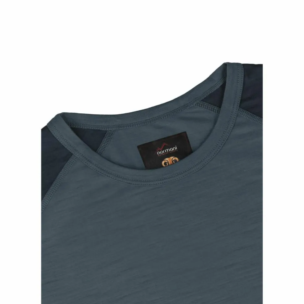 normani Outdoor Sports · Merino Devonport