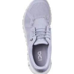 On · Cloud 6