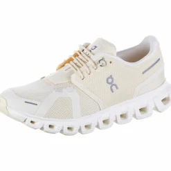 On · Cloud 6