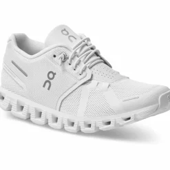 On · Cloud 5