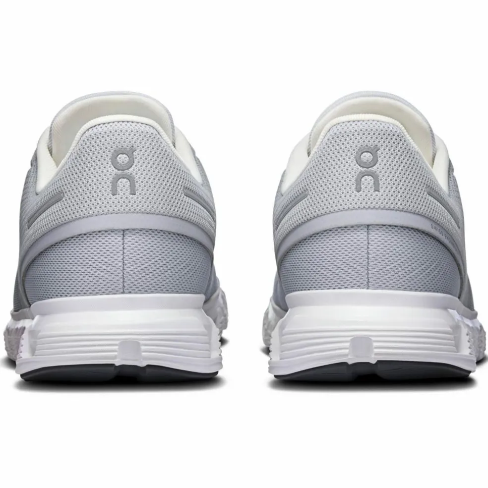 On · Cloud 6